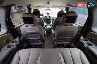 Chrysler Grand Voyager Executive  2001