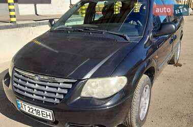 Chrysler Grand Voyager Stow n go 2004