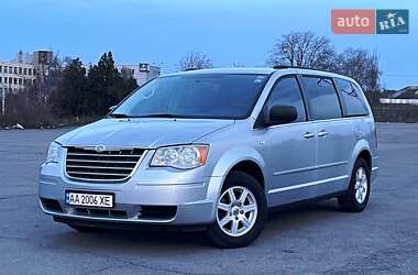 Chrysler Grand Voyager  2010