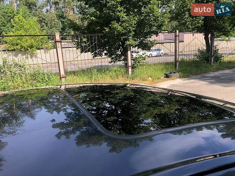 Седан Chrysler LHS 1998 в Києві