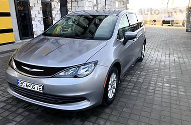 Chrysler Pacifica  2016