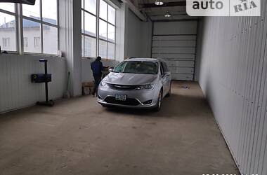 Chrysler Pacifica TOURING L 2019