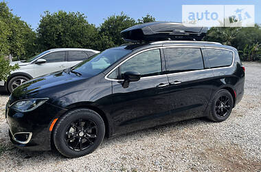 Chrysler Pacifica Turing  2019