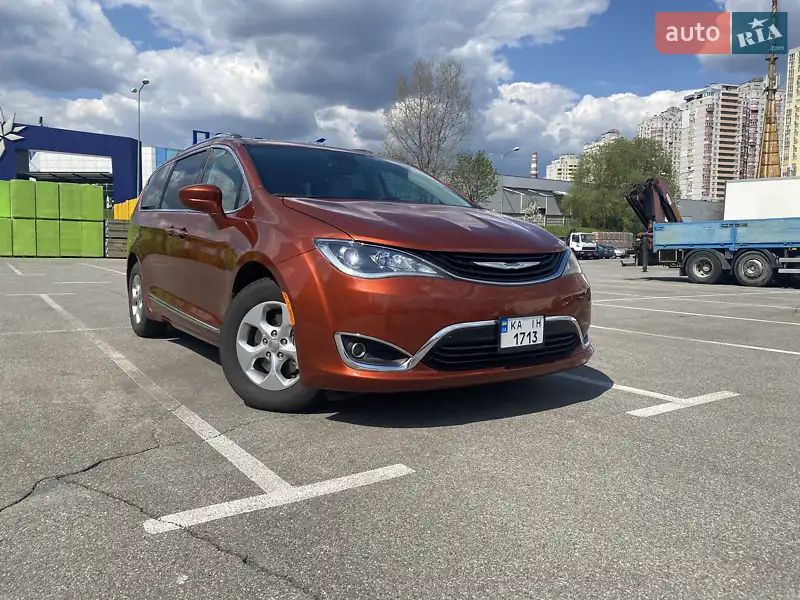 Chrysler Pacifica
