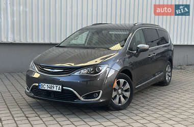 Chrysler Pacifica  2018