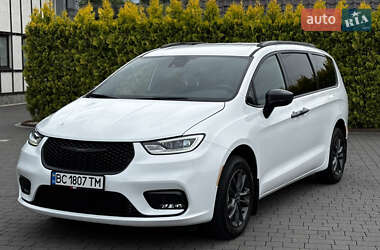 Chrysler Pacifica  2020