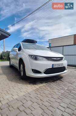 Chrysler Pacifica MAXI 2019