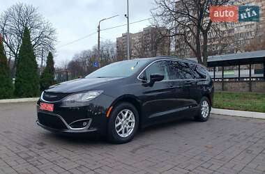 Chrysler Pacifica  2020