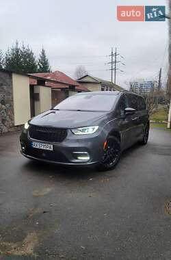 Chrysler Pacifica 2021