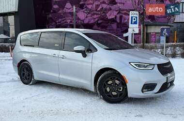 Chrysler Pacifica  2023