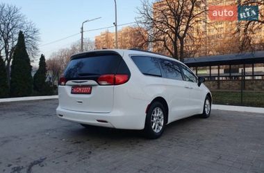 Минивэн Chrysler Pacifica 2020 в Киеве фото 9 Минивэн Chrysler Pacifica 2020 в Киеве