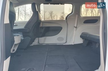 Минивэн Chrysler Pacifica 2020 в Киеве фото 42 Минивэн Chrysler Pacifica 2020 в Киеве