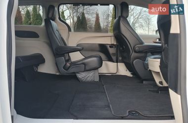 Минивэн Chrysler Pacifica 2020 в Киеве фото 39 Минивэн Chrysler Pacifica 2020 в Киеве