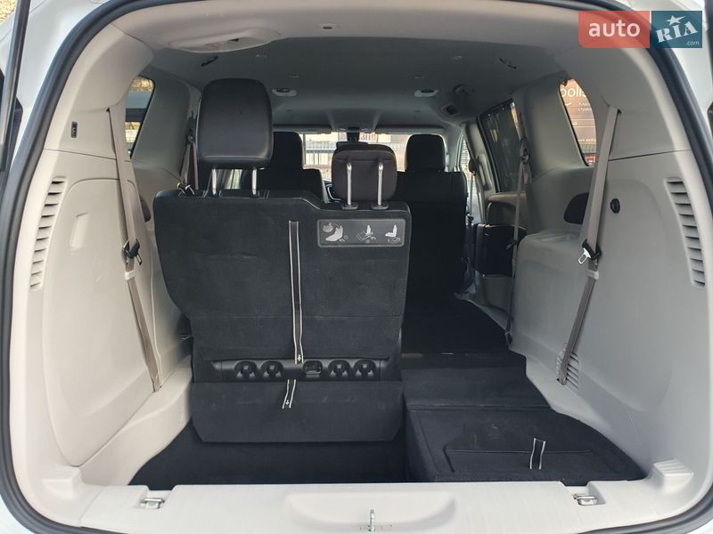 Минивэн Chrysler Pacifica 2020 в Киеве фото 45 Минивэн Chrysler Pacifica 2020 в Киеве