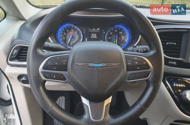 Минивэн Chrysler Pacifica 2020 в Киеве фото 51 Минивэн Chrysler Pacifica 2020 в Киеве