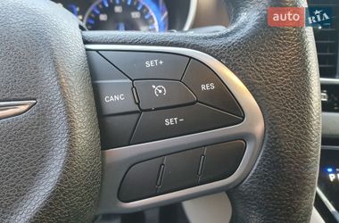 Минивэн Chrysler Pacifica 2020 в Киеве фото 53 Минивэн Chrysler Pacifica 2020 в Киеве