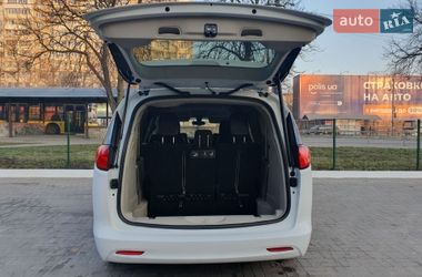 Минивэн Chrysler Pacifica 2020 в Киеве фото 43 Минивэн Chrysler Pacifica 2020 в Киеве
