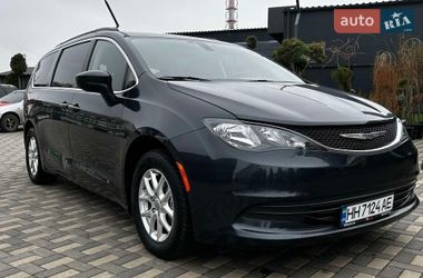 Chrysler Pacifica  2019