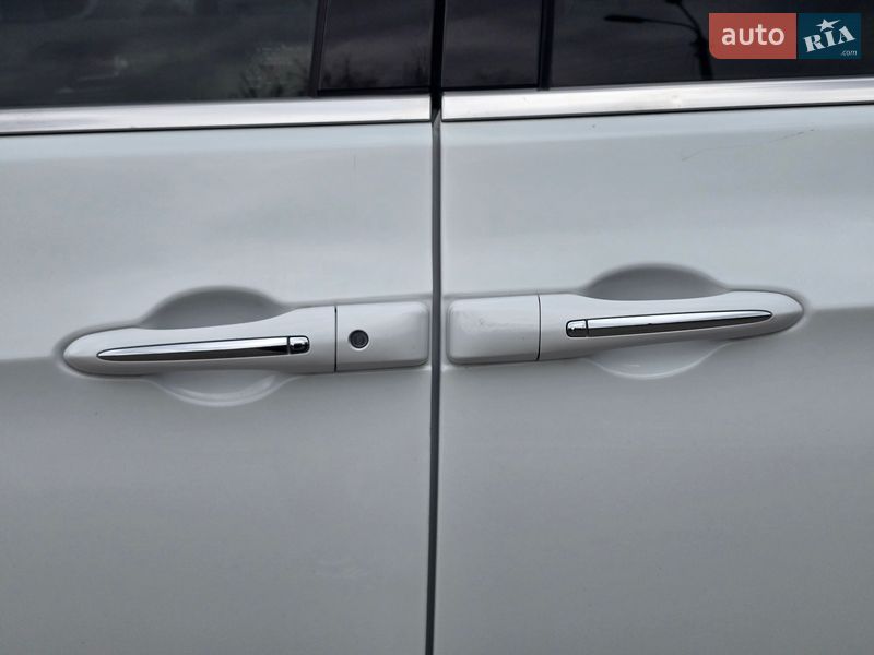 Мінівен Chrysler Pacifica 2017 в Хмельницькому фото 21 Мінівен Chrysler Pacifica 2017 в Хмельницькому
