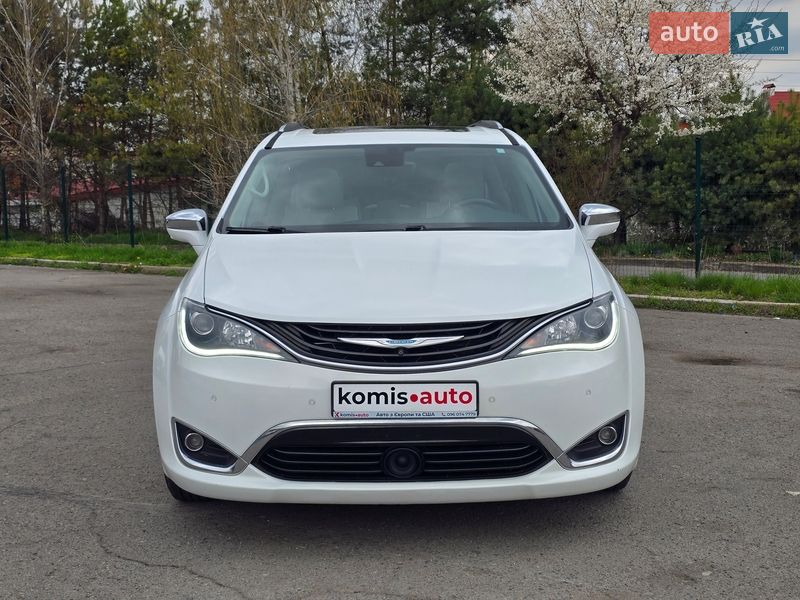 Мінівен Chrysler Pacifica 2017 в Хмельницькому фото 8 Мінівен Chrysler Pacifica 2017 в Хмельницькому