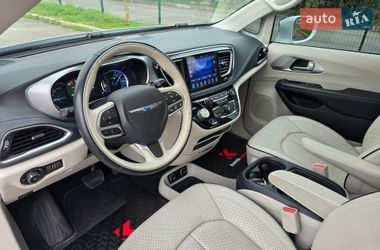 Мінівен Chrysler Pacifica 2017 в Хмельницькому фото 42 Мінівен Chrysler Pacifica 2017 в Хмельницькому