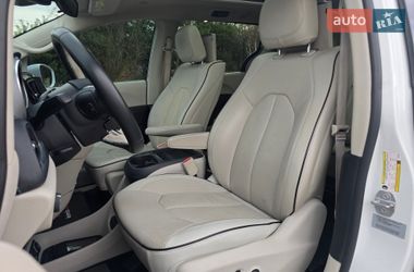 Мінівен Chrysler Pacifica 2017 в Хмельницькому фото 44 Мінівен Chrysler Pacifica 2017 в Хмельницькому