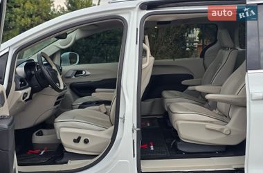 Мінівен Chrysler Pacifica 2017 в Хмельницькому фото 77 Мінівен Chrysler Pacifica 2017 в Хмельницькому