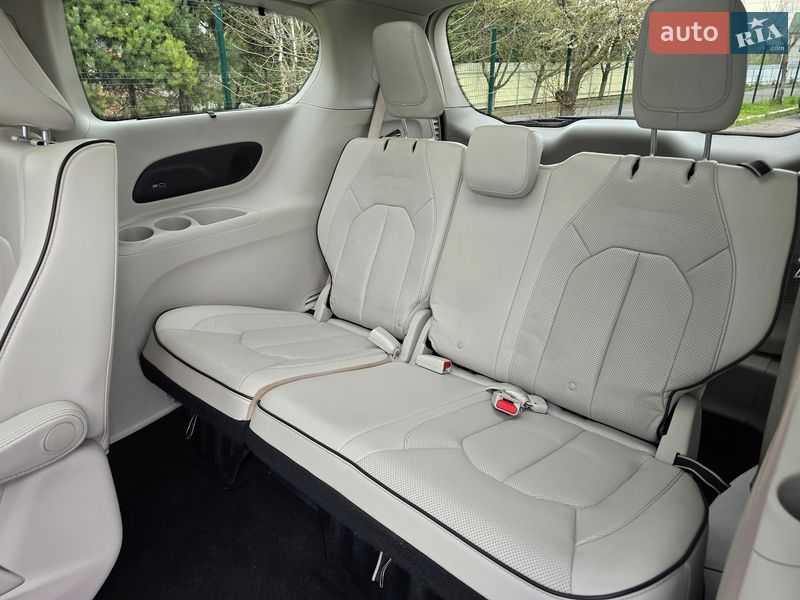 Мінівен Chrysler Pacifica 2017 в Хмельницькому фото 91 Мінівен Chrysler Pacifica 2017 в Хмельницькому
