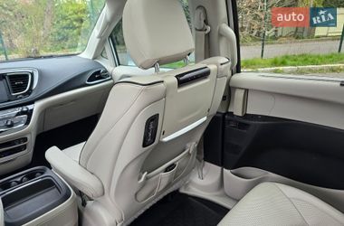 Мінівен Chrysler Pacifica 2017 в Хмельницькому фото 97 Мінівен Chrysler Pacifica 2017 в Хмельницькому