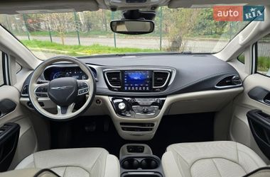 Мінівен Chrysler Pacifica 2017 в Хмельницькому фото 2 Мінівен Chrysler Pacifica 2017 в Хмельницькому