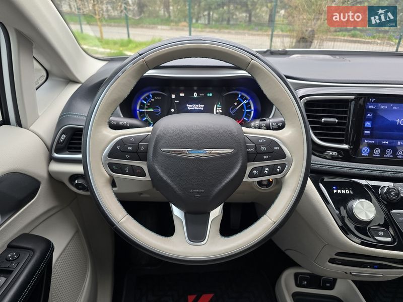 Мінівен Chrysler Pacifica 2017 в Хмельницькому фото 48 Мінівен Chrysler Pacifica 2017 в Хмельницькому