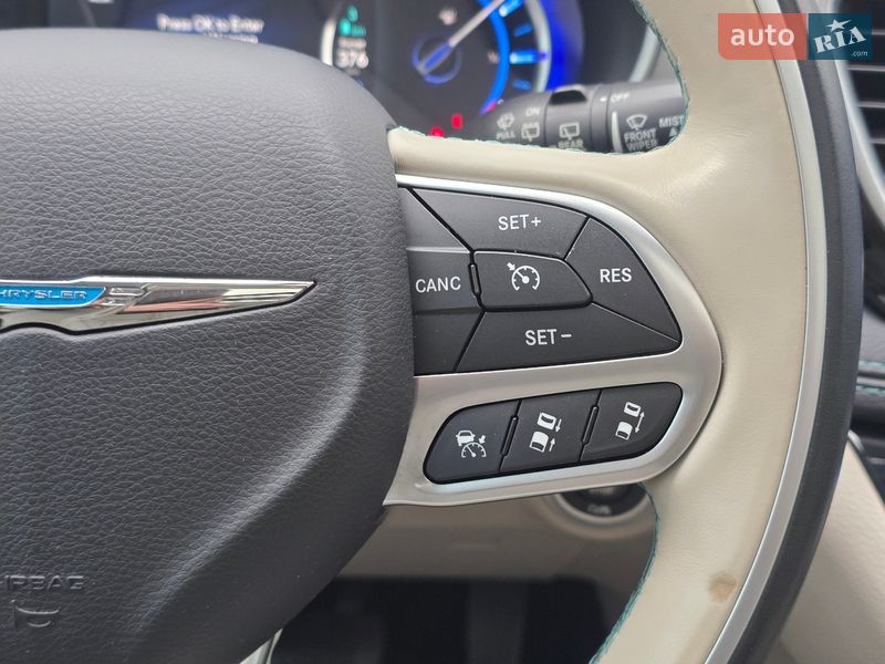 Мінівен Chrysler Pacifica 2017 в Хмельницькому фото 51 Мінівен Chrysler Pacifica 2017 в Хмельницькому