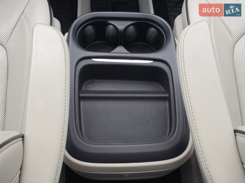 Мінівен Chrysler Pacifica 2017 в Хмельницькому фото 62 Мінівен Chrysler Pacifica 2017 в Хмельницькому
