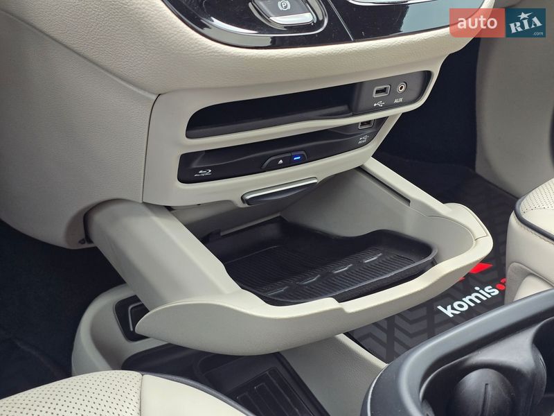 Мінівен Chrysler Pacifica 2017 в Хмельницькому фото 60 Мінівен Chrysler Pacifica 2017 в Хмельницькому