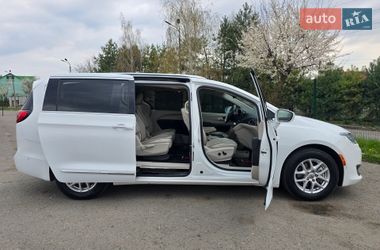 Мінівен Chrysler Pacifica 2017 в Хмельницькому фото 25 Мінівен Chrysler Pacifica 2017 в Хмельницькому