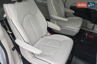 Мінівен Chrysler Pacifica 2017 в Хмельницькому фото 107 Мінівен Chrysler Pacifica 2017 в Хмельницькому