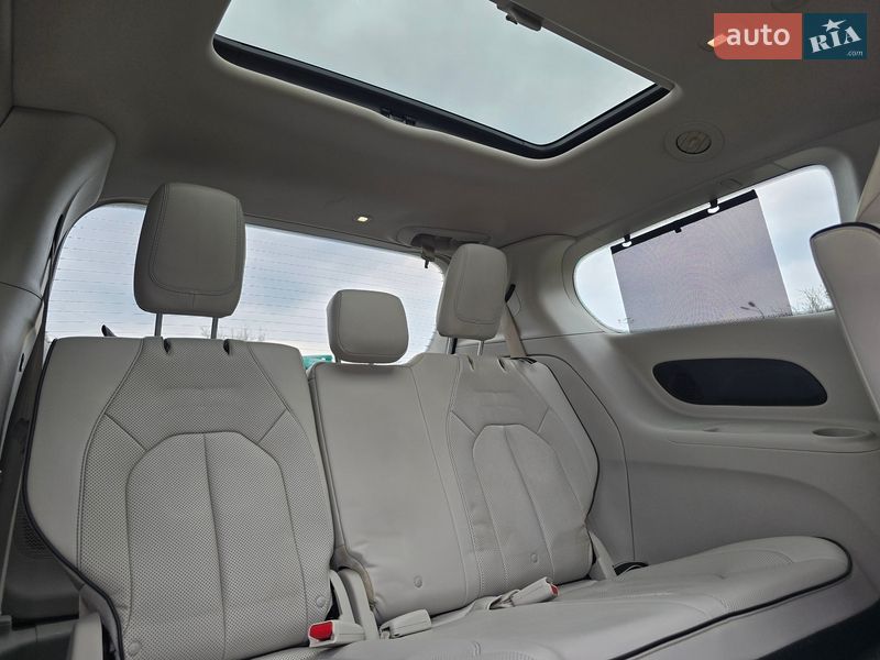 Мінівен Chrysler Pacifica 2017 в Хмельницькому фото 112 Мінівен Chrysler Pacifica 2017 в Хмельницькому