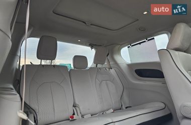 Мінівен Chrysler Pacifica 2017 в Хмельницькому фото 113 Мінівен Chrysler Pacifica 2017 в Хмельницькому