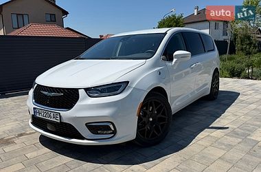 Chrysler Pacifica  2022