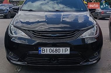 Chrysler Pacifica  2019