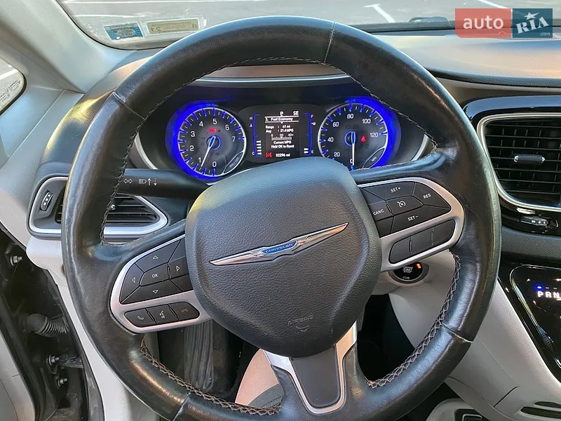 Chrysler Pacifica