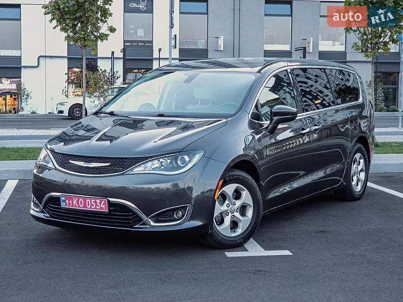 Chrysler Pacifica