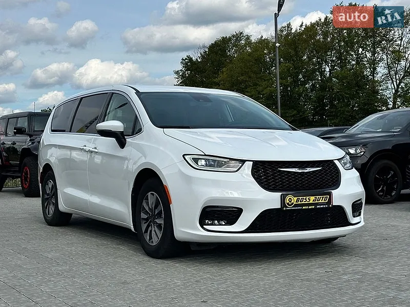 Chrysler Pacifica