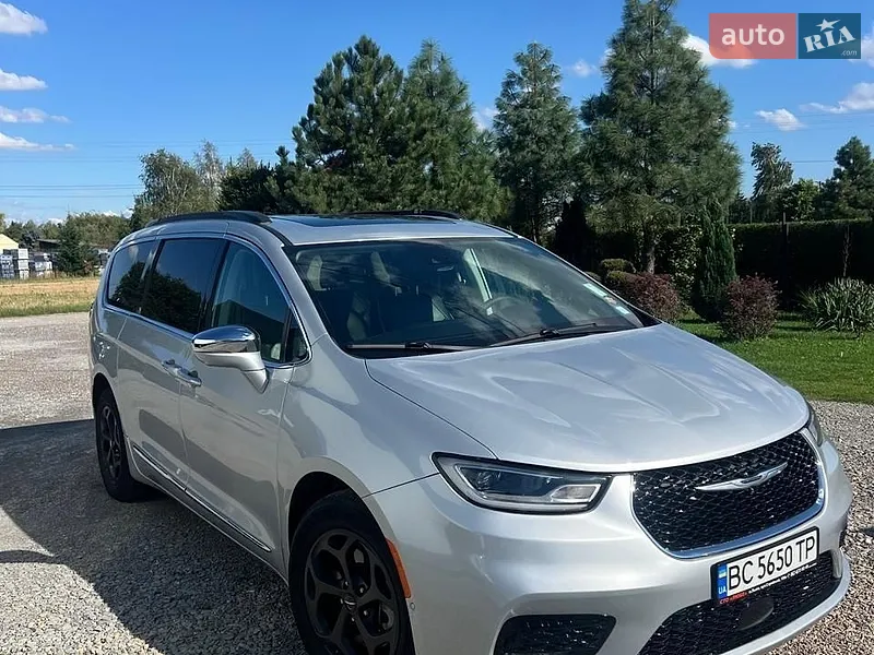 Chrysler Pacifica