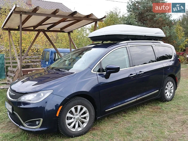 Chrysler Pacifica