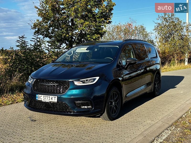 Chrysler Pacifica 2021
