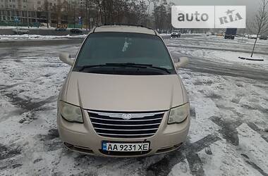 Chrysler Town & Country  2001