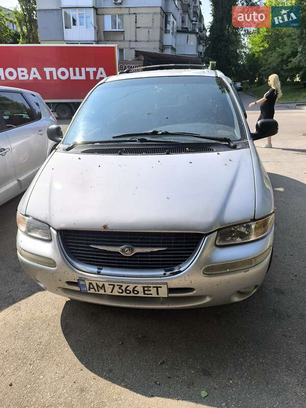 Chrysler Town & Country