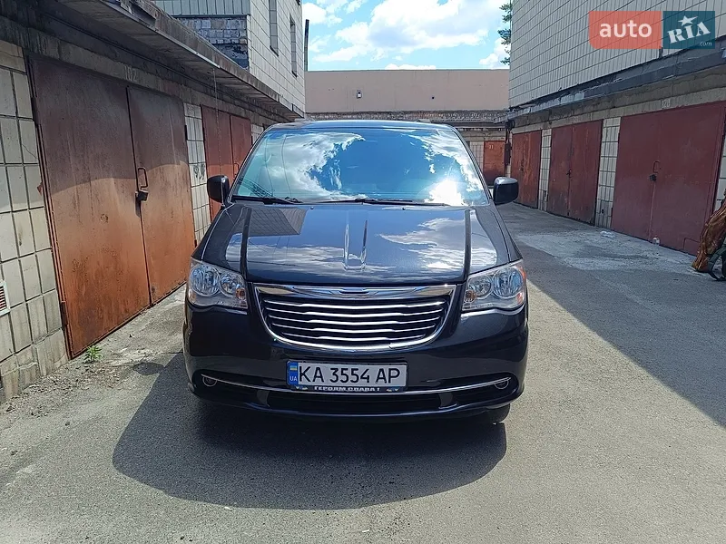 Chrysler Town & Country