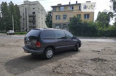 Chrysler Voyager SE 1999